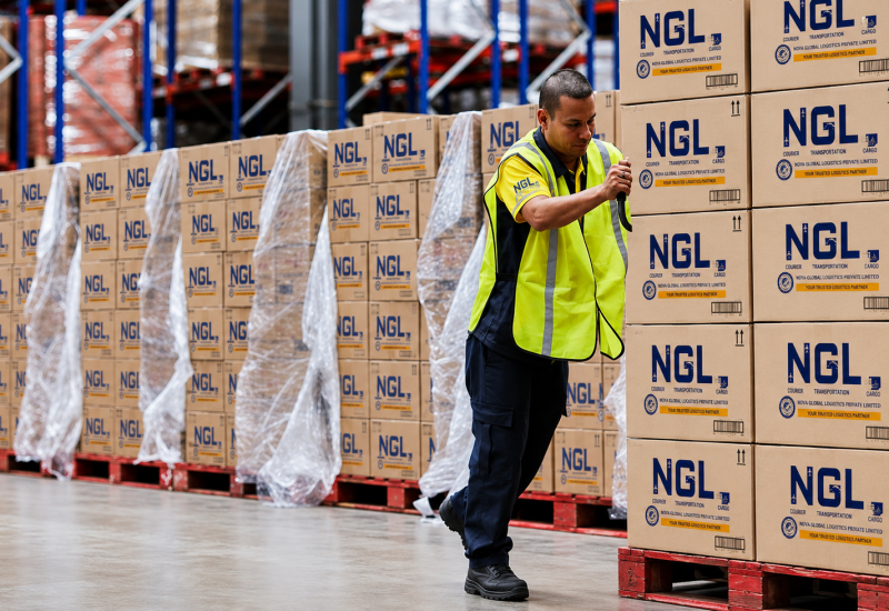 Franchise of Logistics across world
